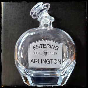 Entering Arlington 32oz Decanter