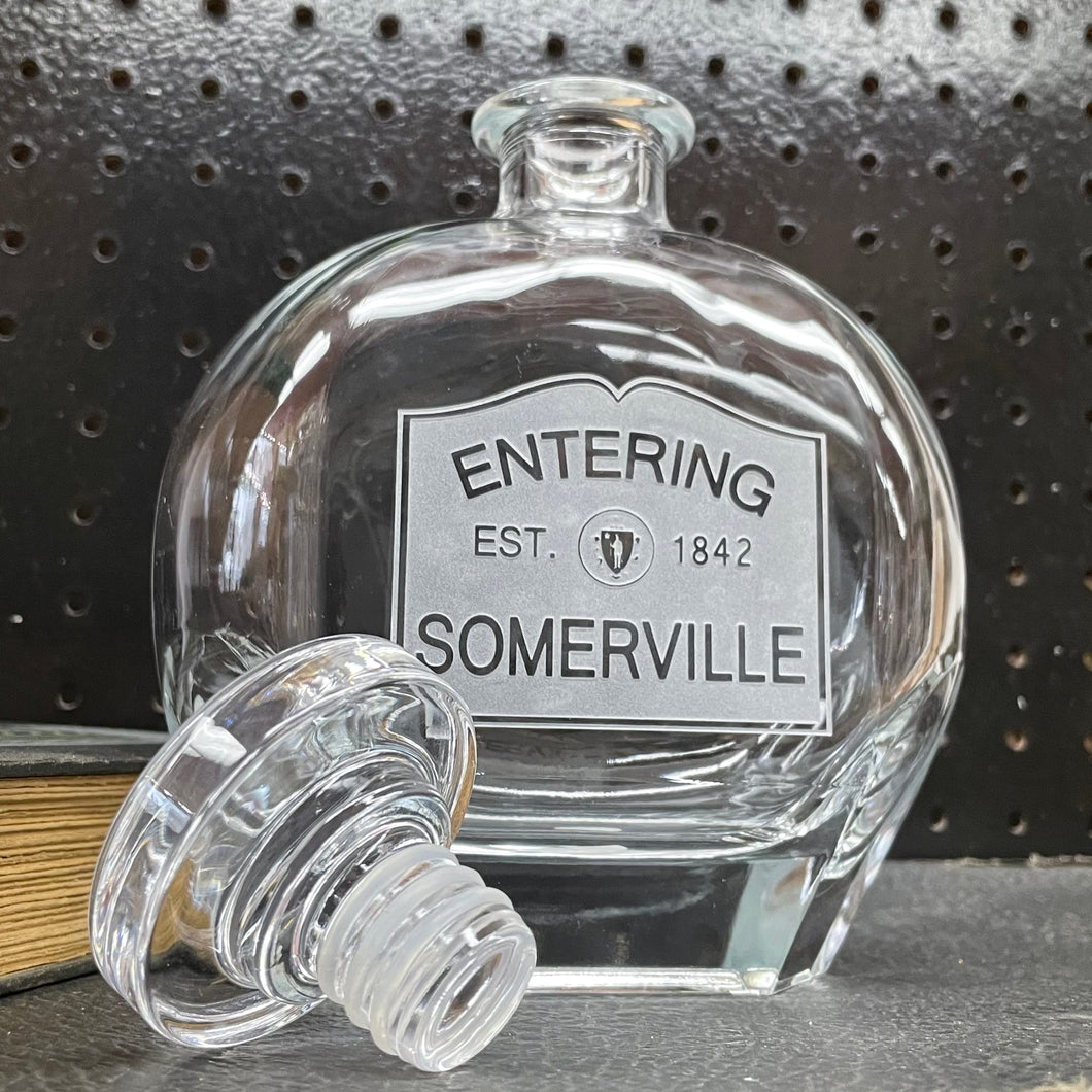 Entering Somerville 32oz Decanter